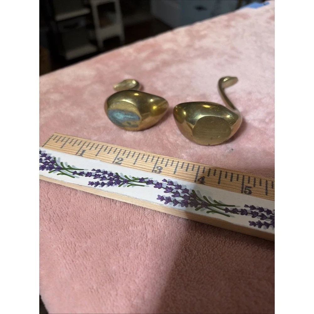 Vintage Penco Small Brass Swans, Taiwan, Set Of 2, Miniature. Cottage Core.